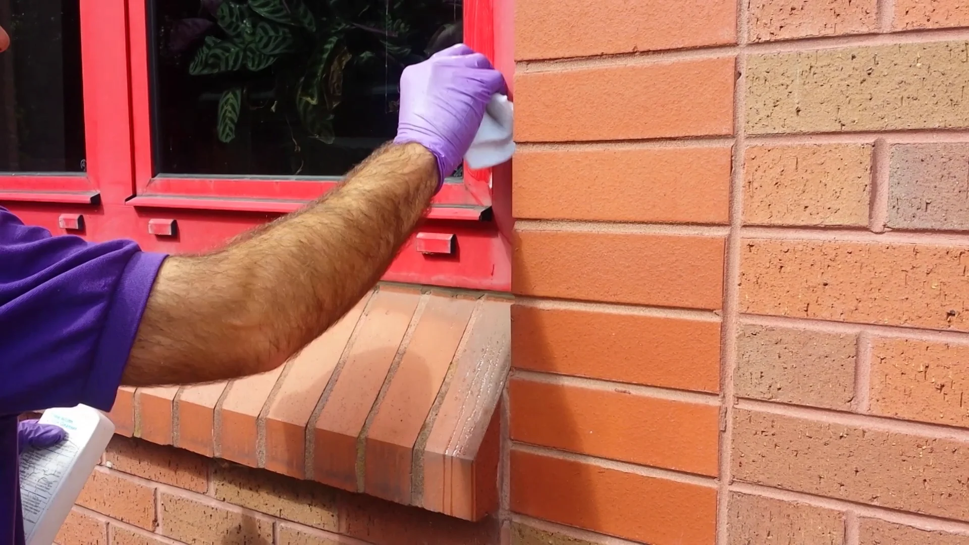 How To Restore Faded Powder Coated Aluminium Window Frames (www.purple