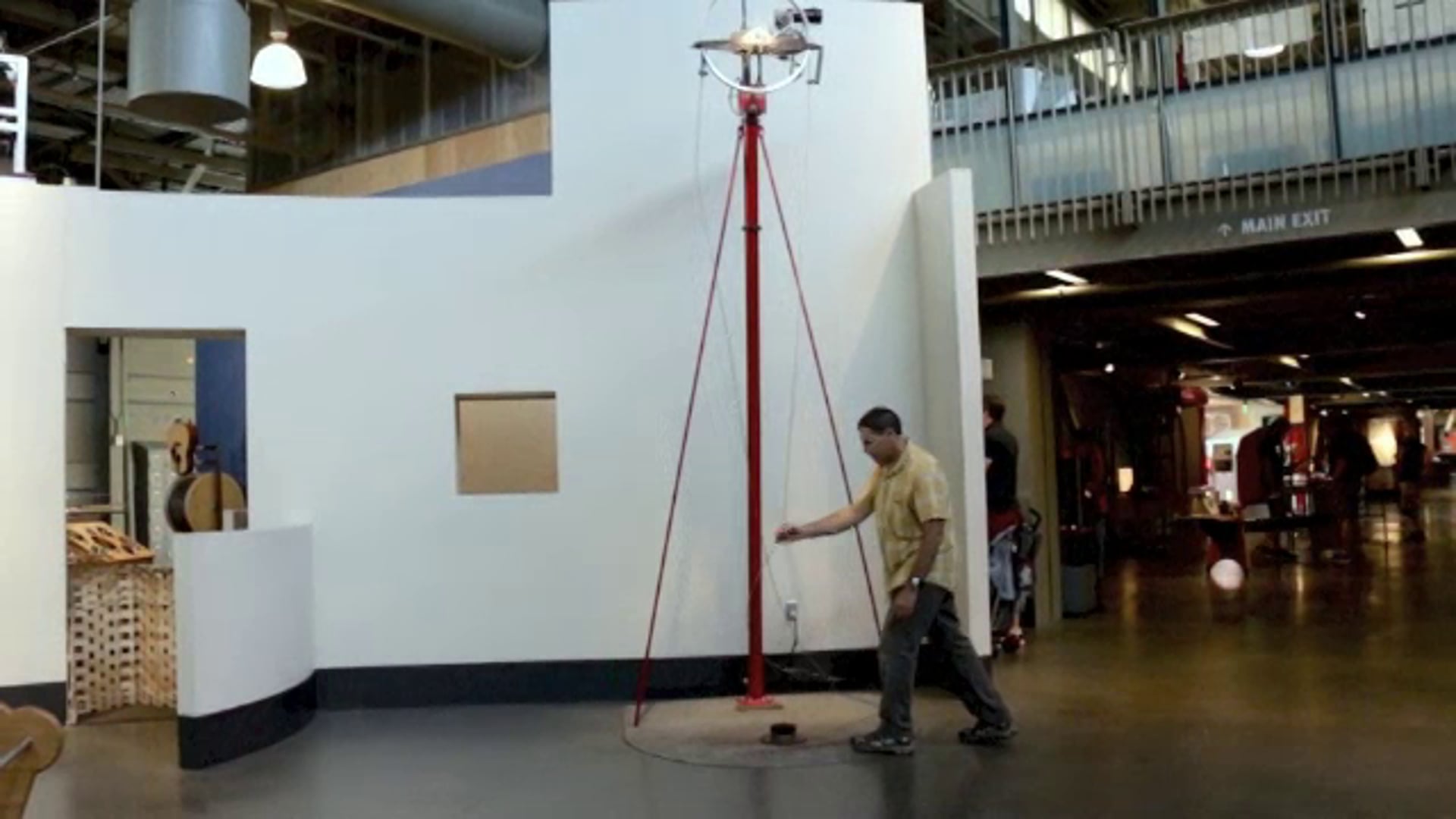 Norman Tuck - Lariat Chain ©1987