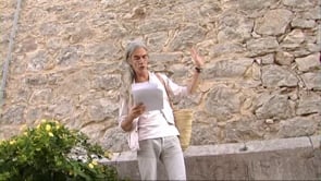 Una trentena de persones a la visita de les gàrgoles de les Jornades del Patrimoni