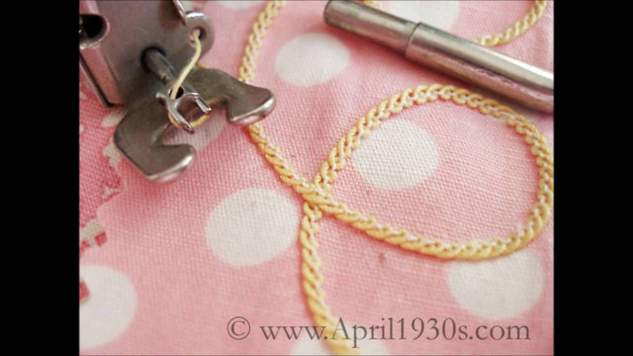 SINGER Single Thread Embroidery Attachment 26538 Demonstration on Vimeo