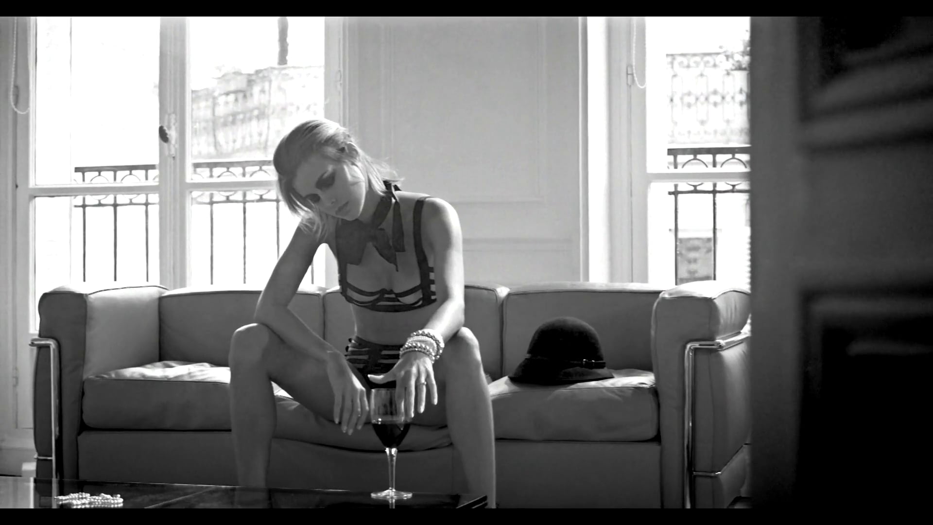 Cosmogonie Paris - "RedWine"