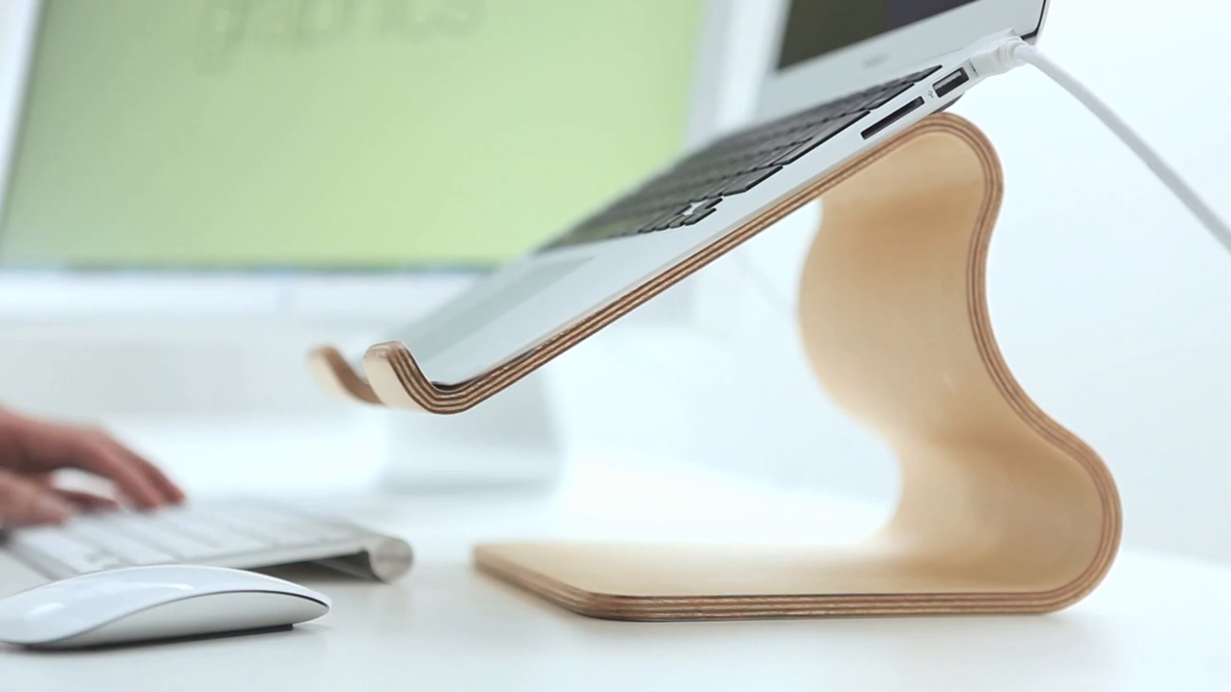 Desktop Stool - for your laptop to level with you | Videos & Movies on ...