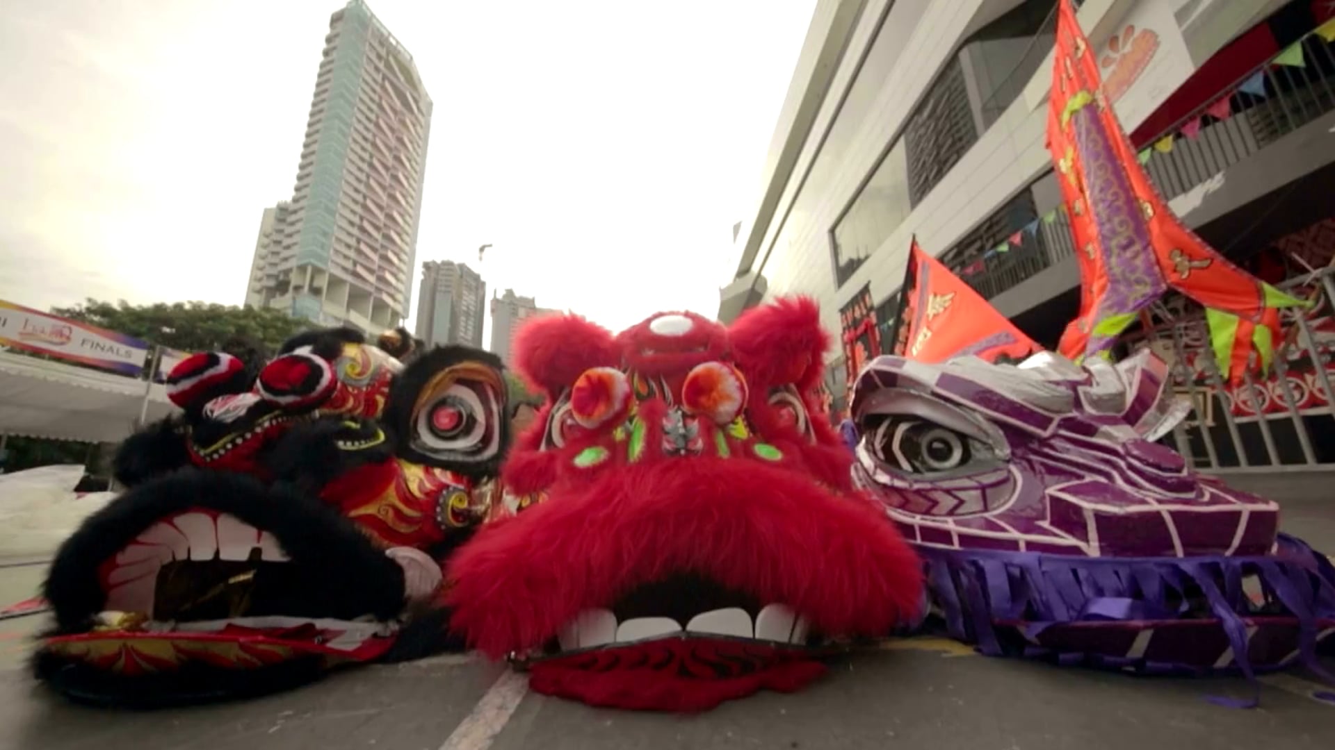 "The Lion Men" Movie: Breaking New Grounds (making of)