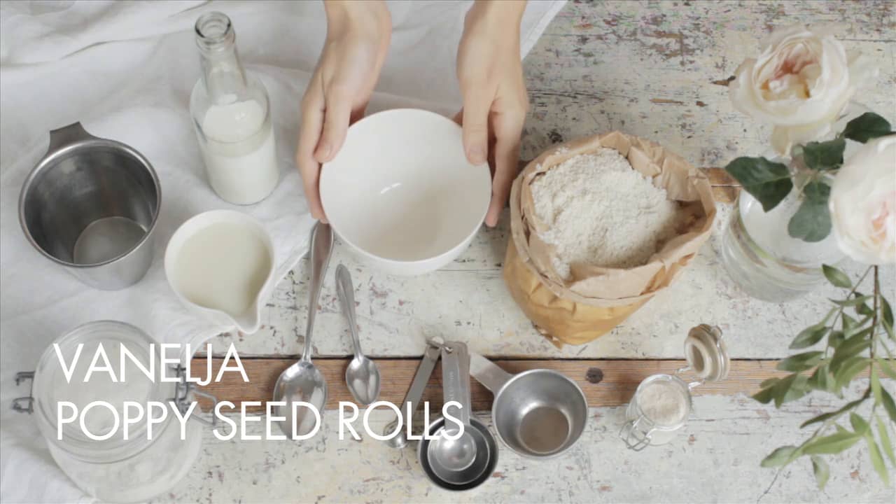 VANELJA Glutenfree Poppy Seed Rolls on Vimeo