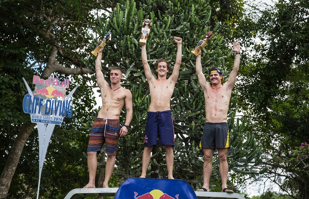 Red Bull Cliff Diving World Series 2014 Event Clip Yucatán, Mexico