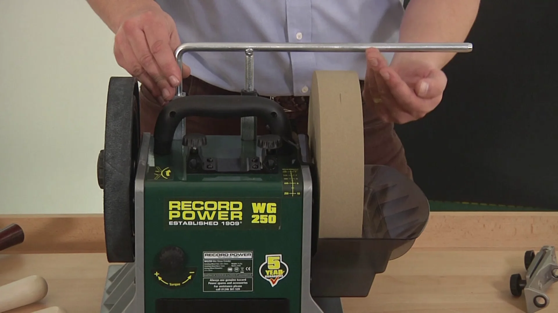 4. Record Power WG250 - Overview of Sharpening Directions on Vimeo
