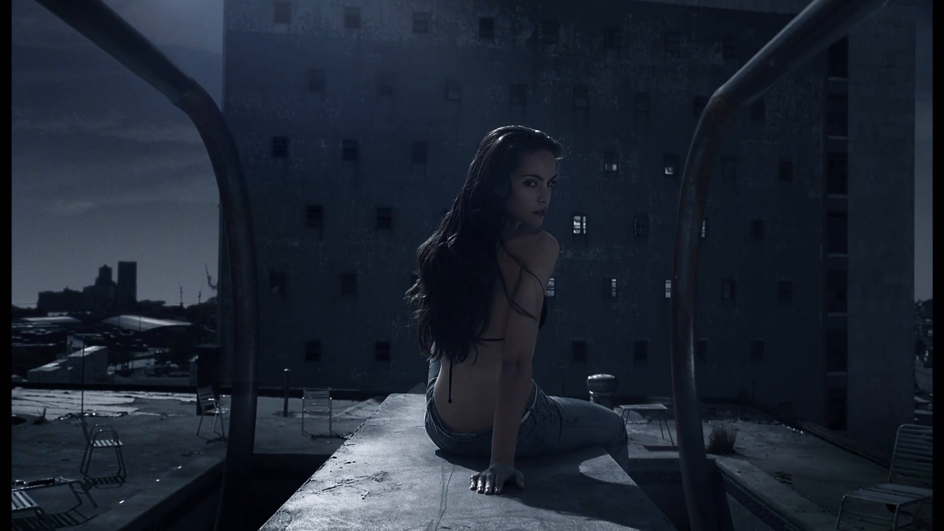 Levi's - Moonbathing - Directed by Anthony Atanasio