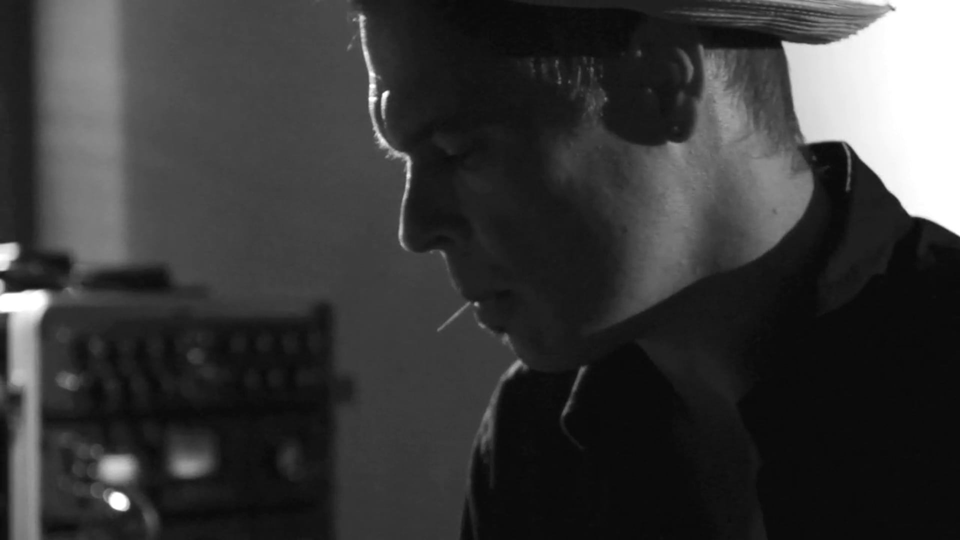 Ian Thornley: Fade Away