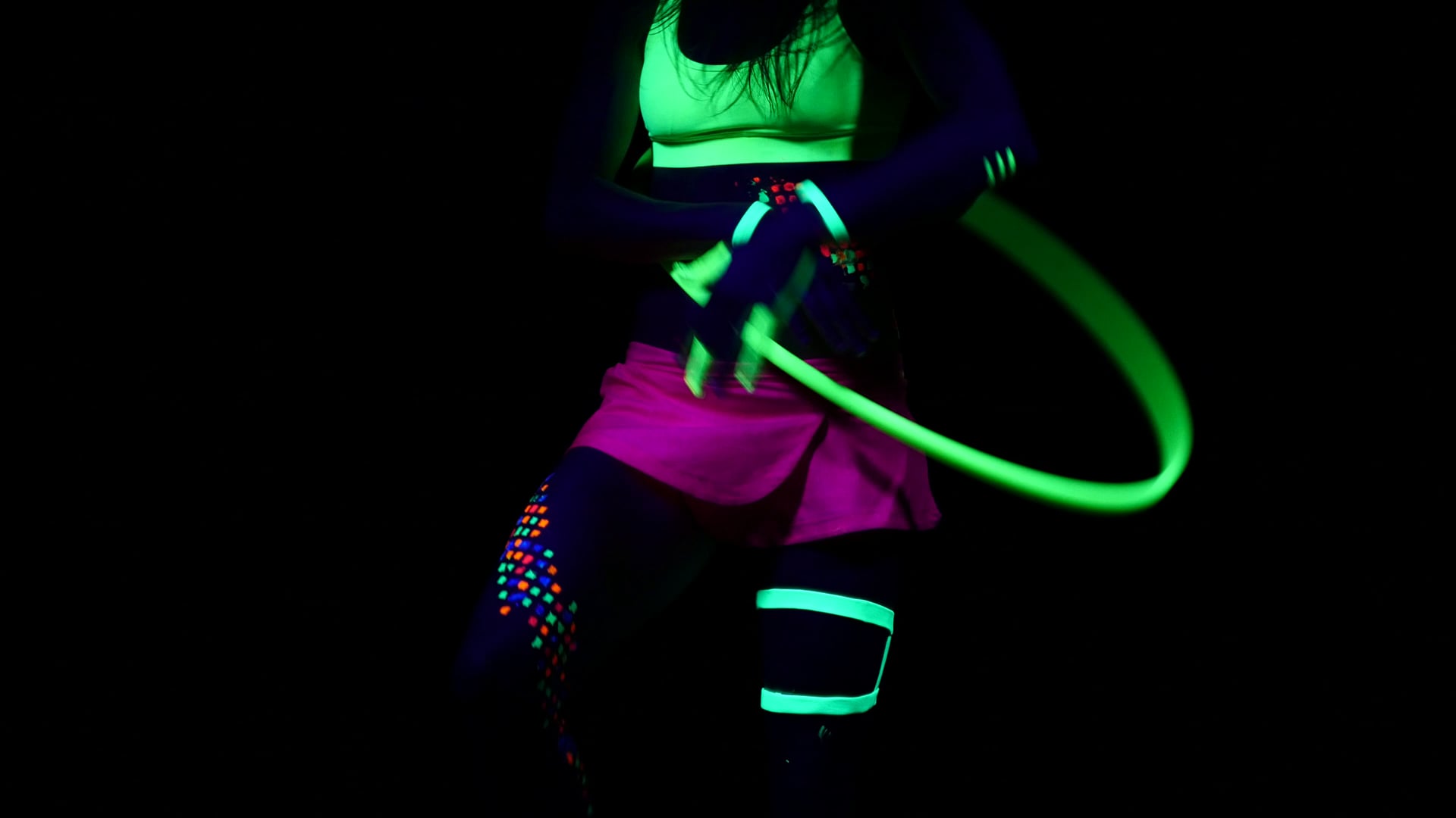 Promotional video thumbnail 2 for Paulina ~ Performance Artist