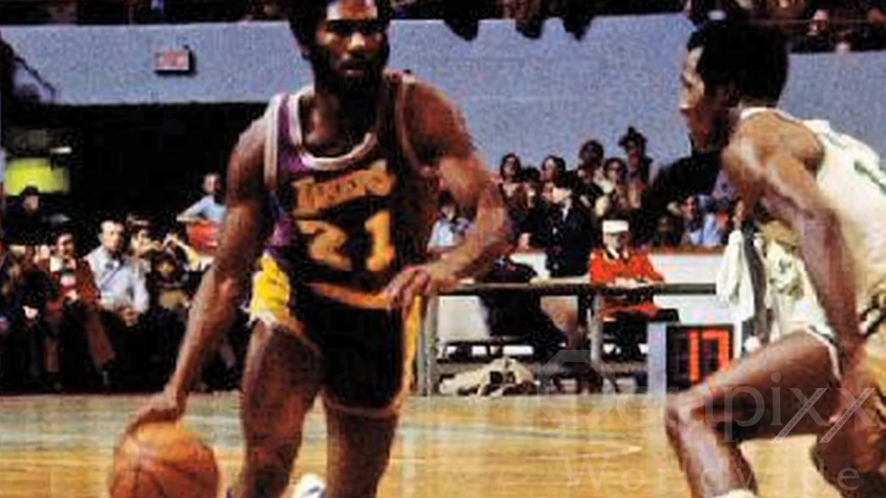 33 STR8: Bill Sharman and The Greatest Record in Pro Sports History ...