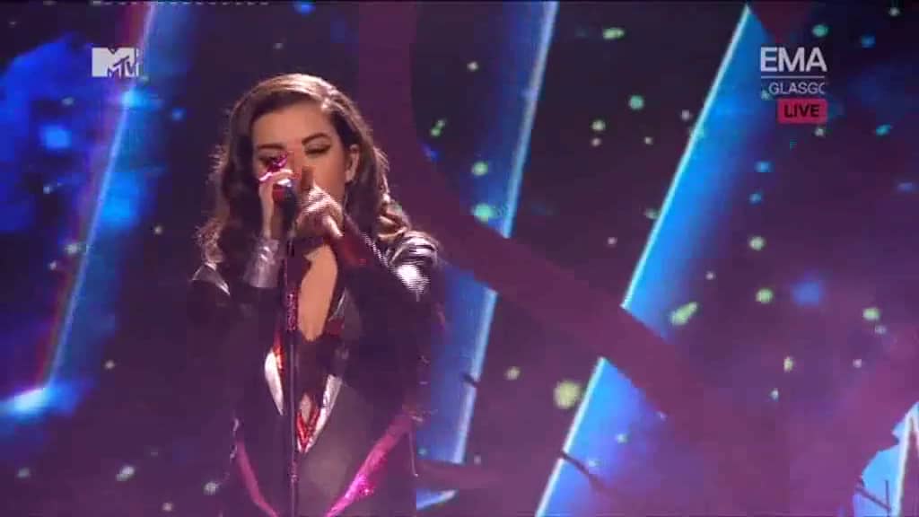 Charli XCX - Boom Clap/Break The Rules (Medley) (Live At MTV EMA 2014 ...