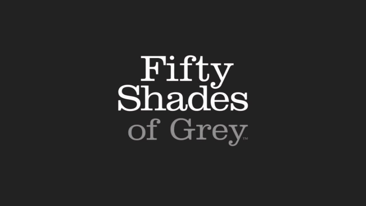 Shades of grey. 50 Оттенков серого надпись. 50 Оттенков серого логотип. Fifty Shades of Grey логотип. Шрифт 50 оттенков серого.