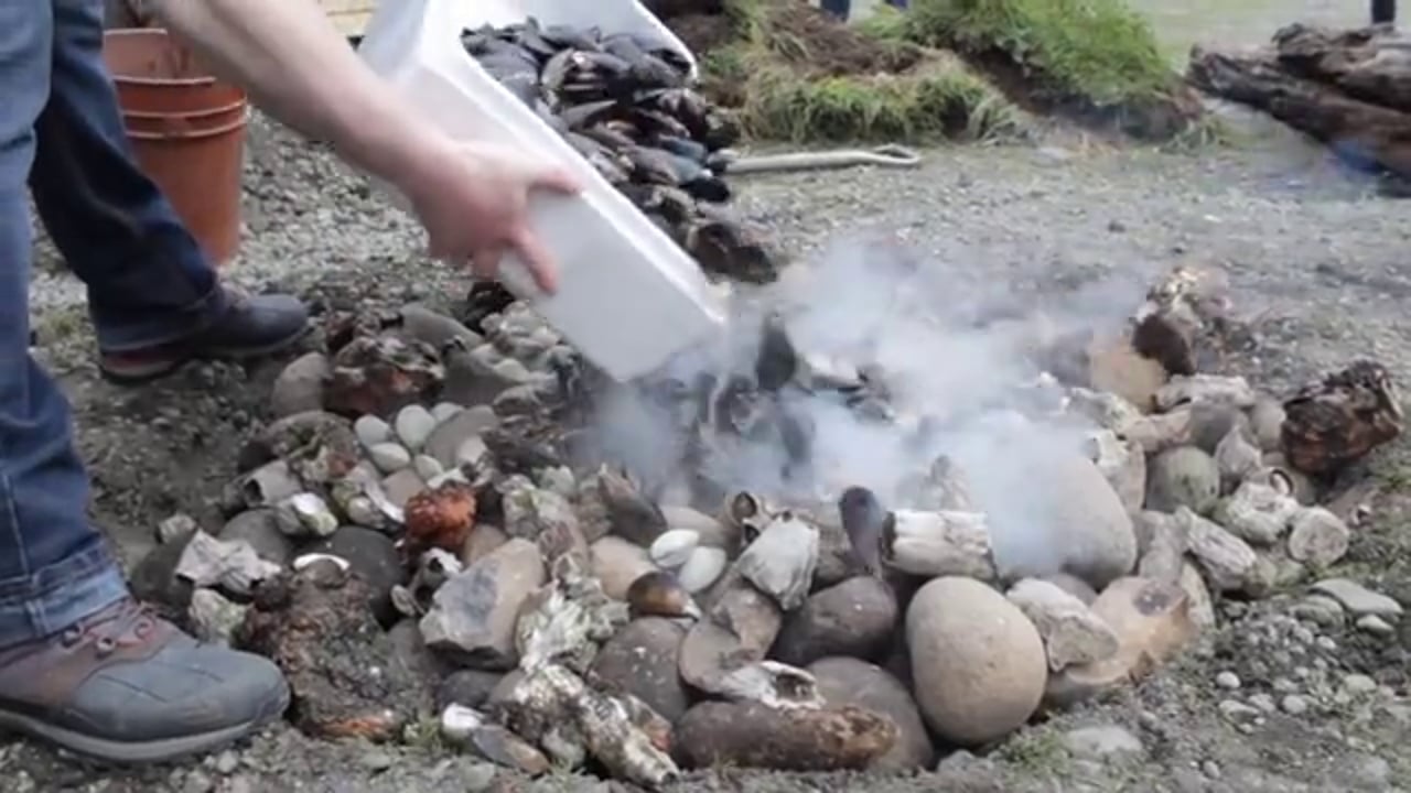 Curanto Tradicional La Minga COCINAMAR Puerto Varas 2014