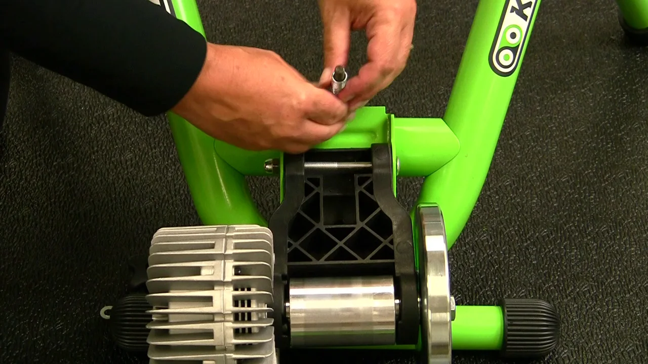 Bike trainer for online small wheels