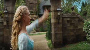Torna Katniss Everdeen