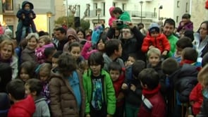 Encesa llums de Nadal als carrers de l'Escala.