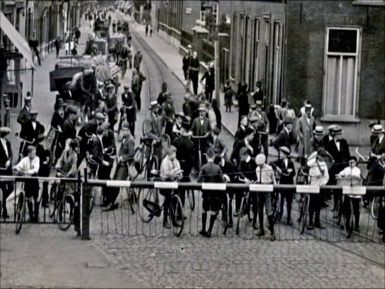 Het hoogspoor en de sloophamer