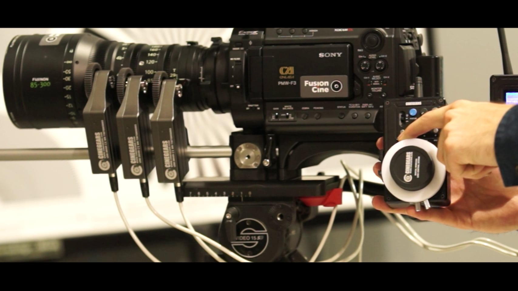 Cinegears Wireless Follow Focus Multi Axis Lens Control System