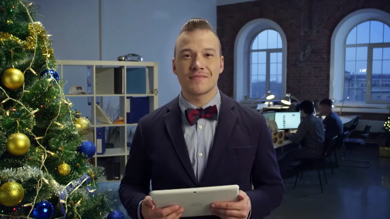 Патругина мария. Боря пикча с елкой. Первухин михаил викторович сфу. Андрей первухин барнаул. Продакшн директор.