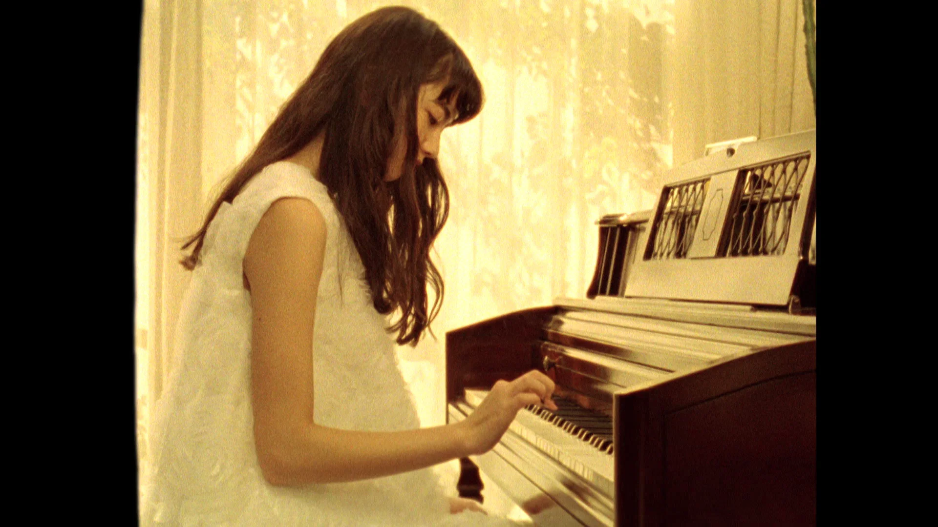 GIRL FILM MUSIC PIANO ver. (SPACE SHOWER TV STATION ID 2015)