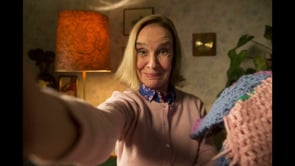 Telekom Magenta, Episode 4: Oma kommt