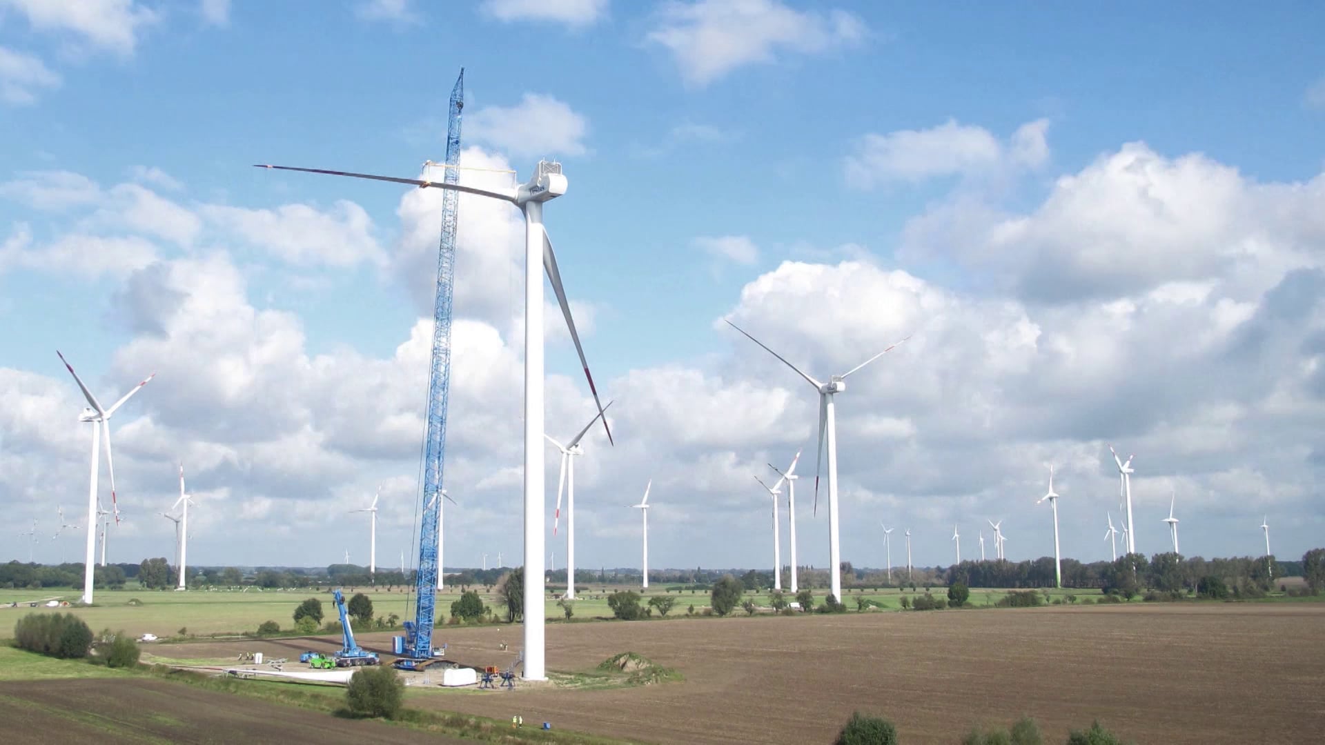 Wind Turbine Installation in Lindtorf