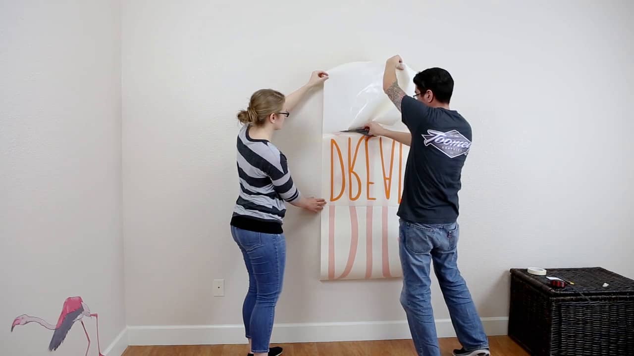 Wall Decal Installation using Center Hinge Method on Vimeo