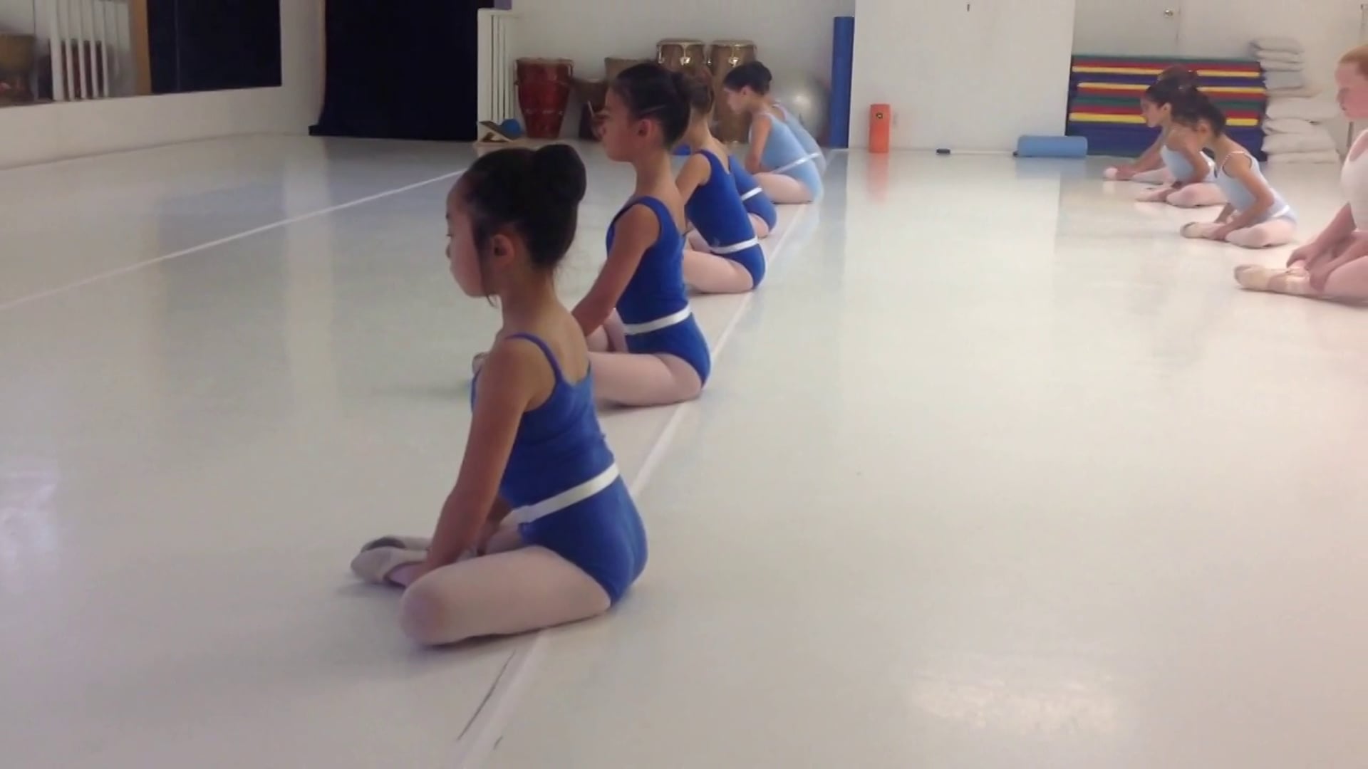 Training at Ballet des Amériques - Junior Division Part 1