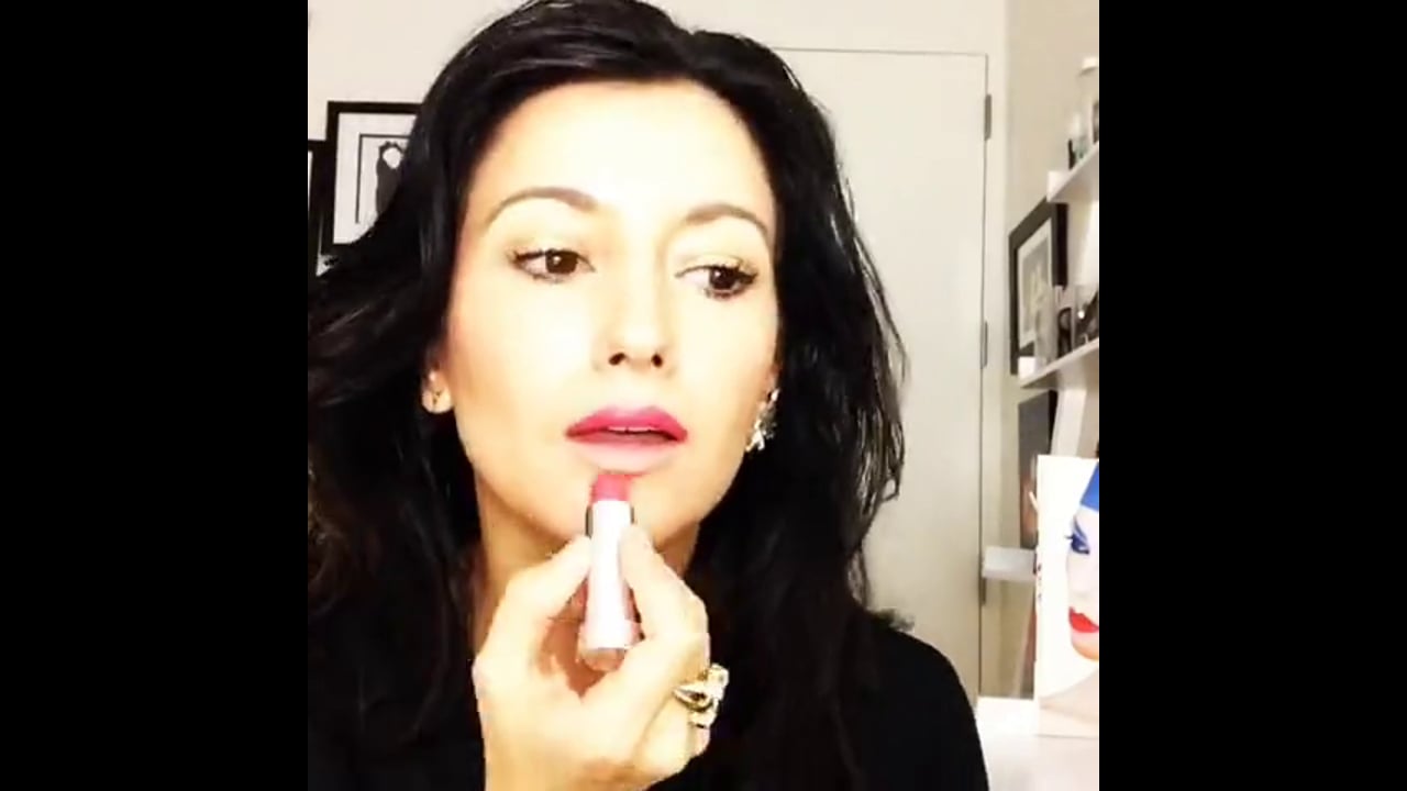 Trick to Apply Lipstick Straight From Tube