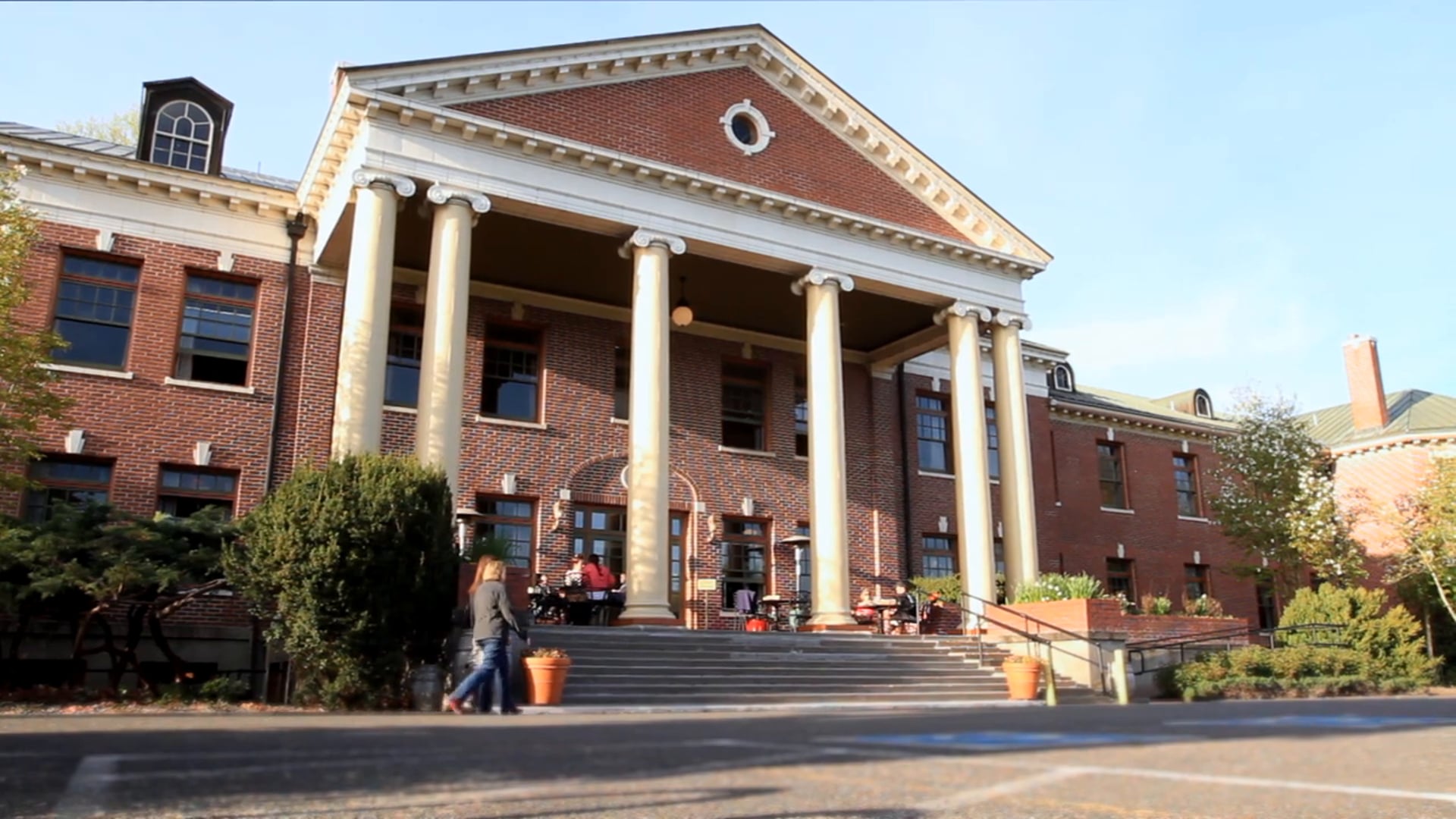 McMenamins Grand Lodge Weddings