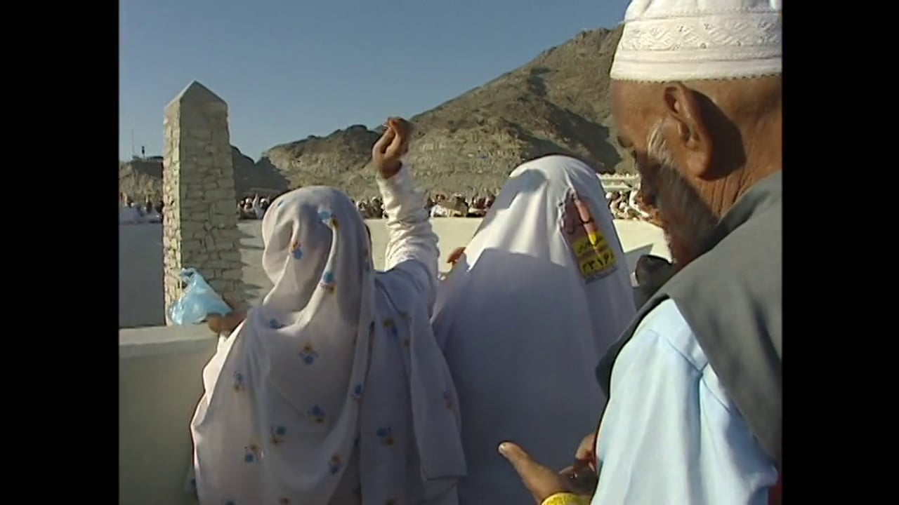 Hajj 1424 - Stoning the Jamarat