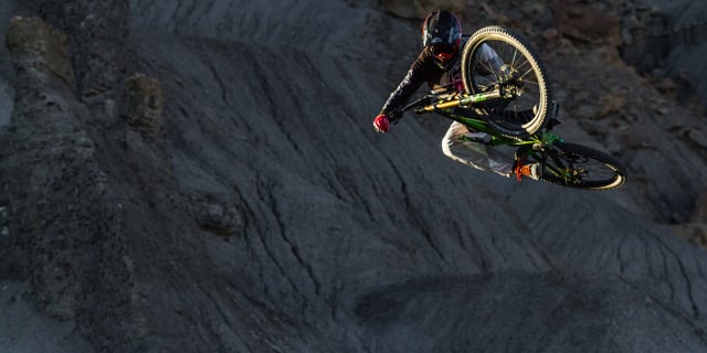 Bas van Steenbergen l Shoulder Season from Mind Spark Cinema