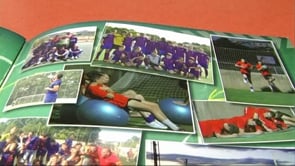 Ja ha sortit a la venda la col·lecció de cromos del FC l'Escala