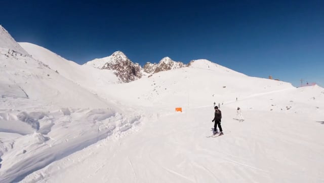 Olya Polyakova jinsiy aloqa