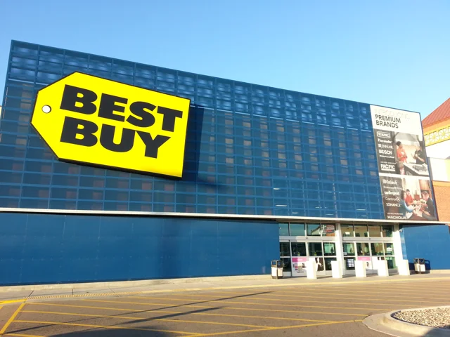 Brand Experience Brief: Best Buy - Denise Lee Yohn