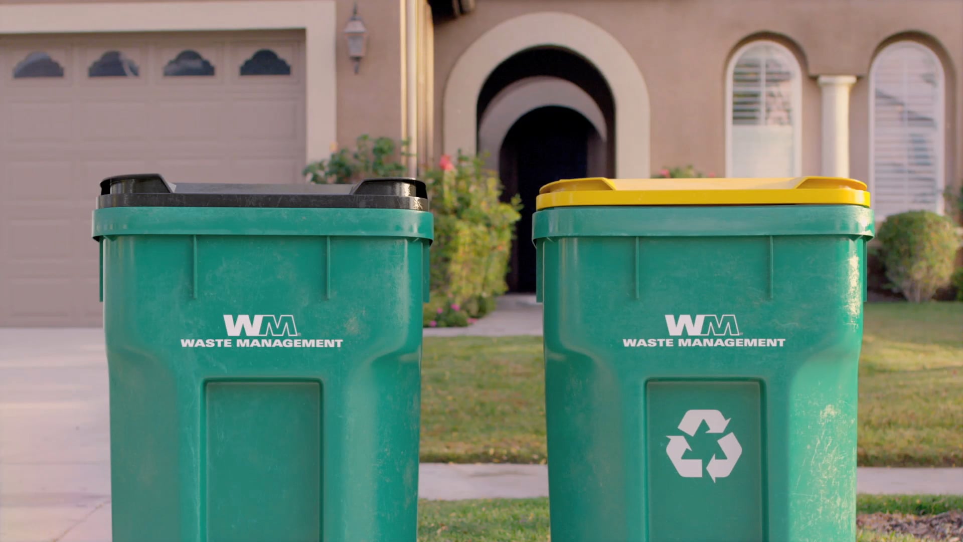 waste-management-trash-can-yum-on-vimeo