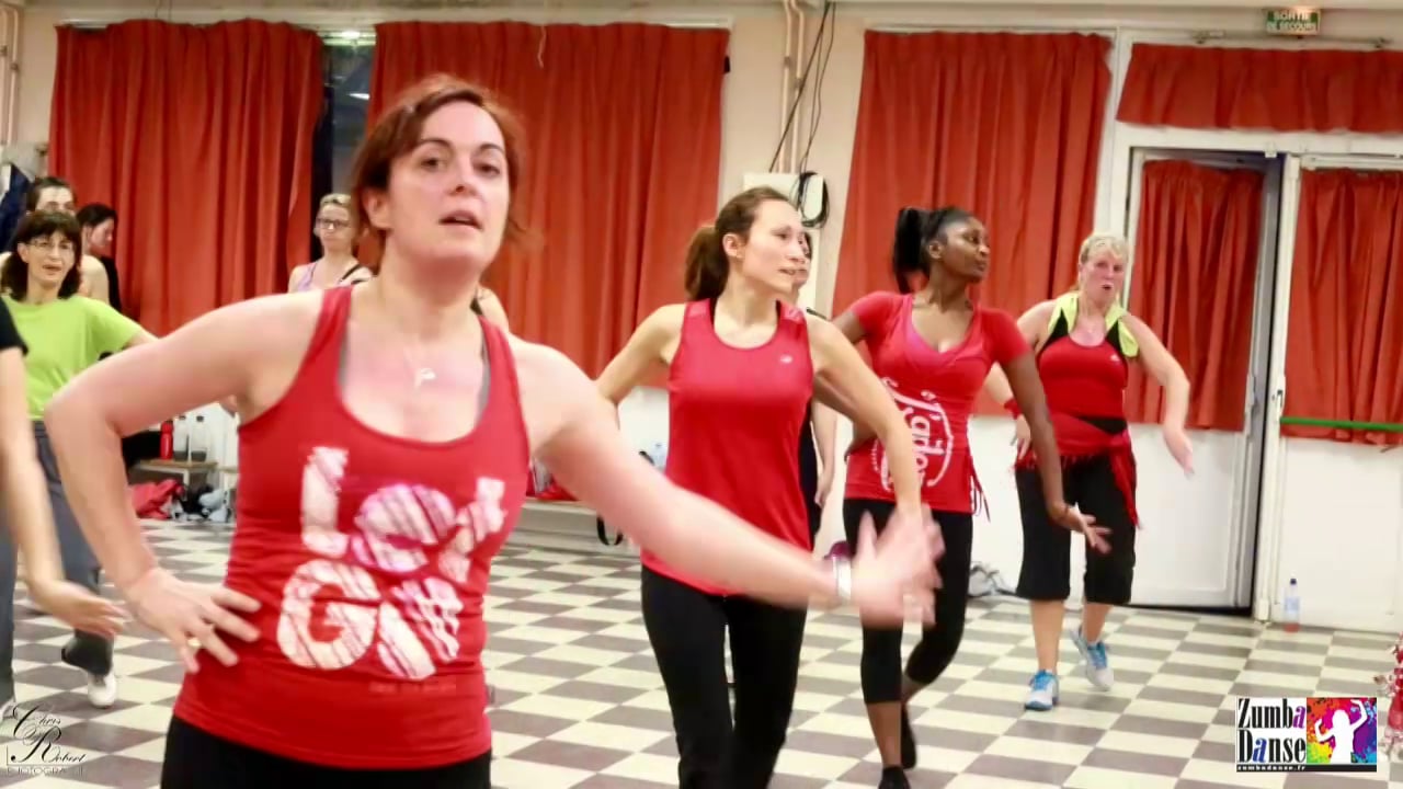ZUMBA® PARTY Rouge et Noir on Vimeo