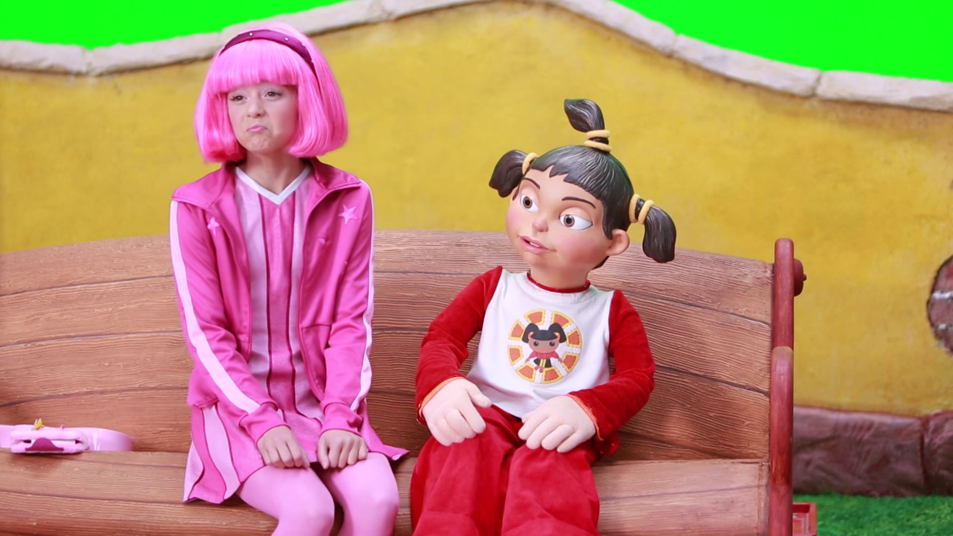 Lazy town behind the scenes