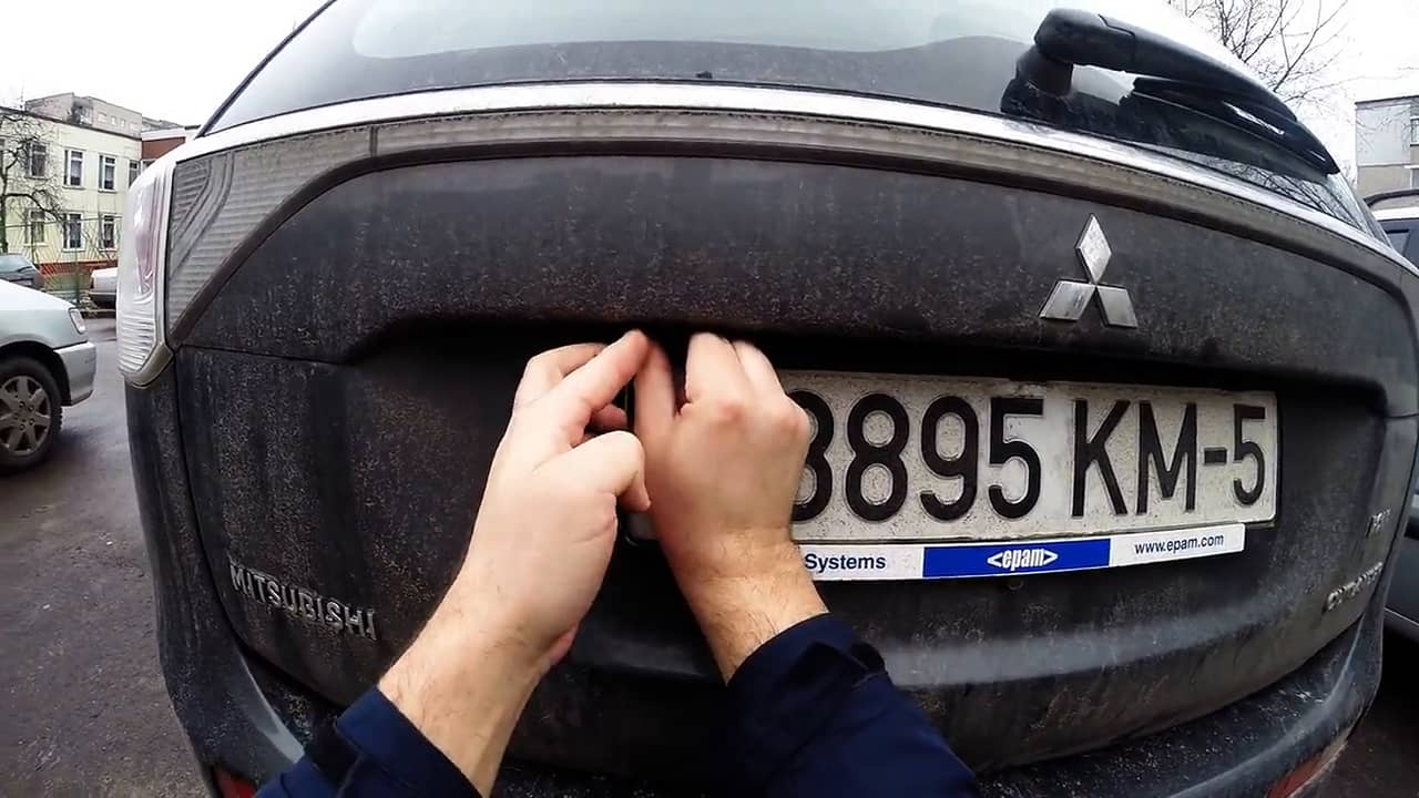 MITSUBISHI OUTLANDER III: REAR CAMERA INSTALLATION on Vimeo