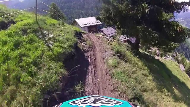 Partly Cloudy Tour - EP3 St-Luc