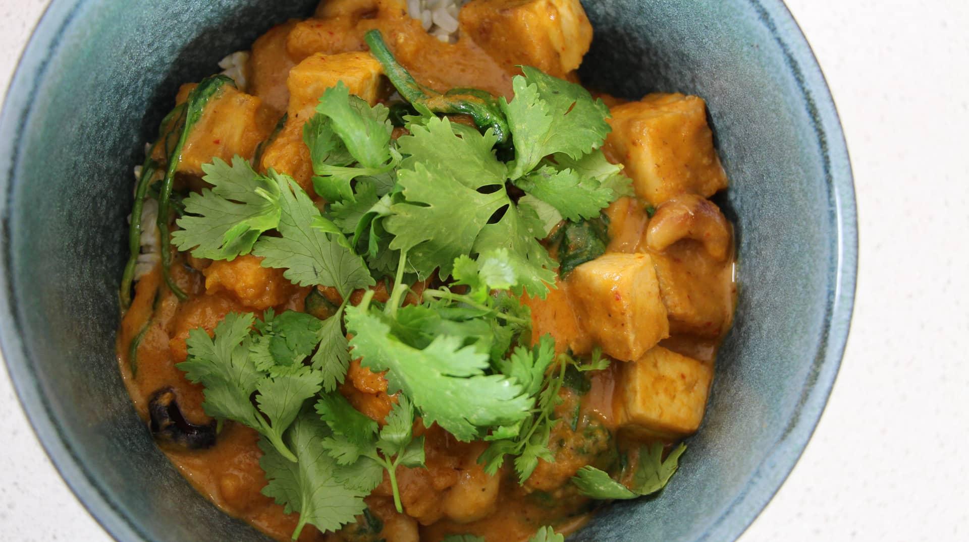 Roasted pumpkin and tofu curry The Jean Hailes Kitchen on Vimeo