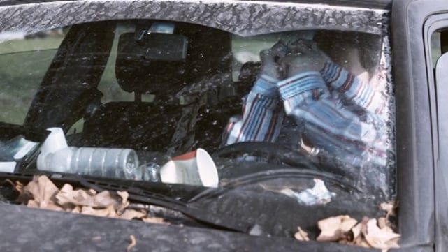 Still from Joe Average: Niet Normaal, UK version