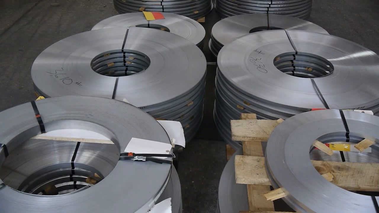 Stainless steel banding & tools from It Straps On