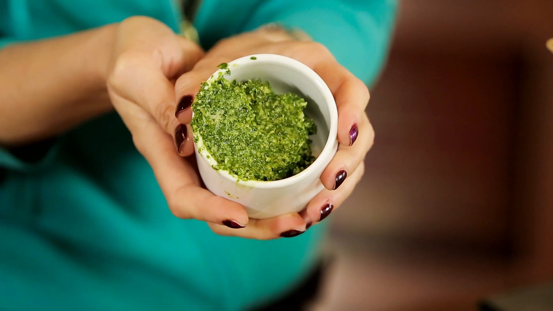 Homemade Pesto without Pine Nuts (Everyday Dishes & DIY)