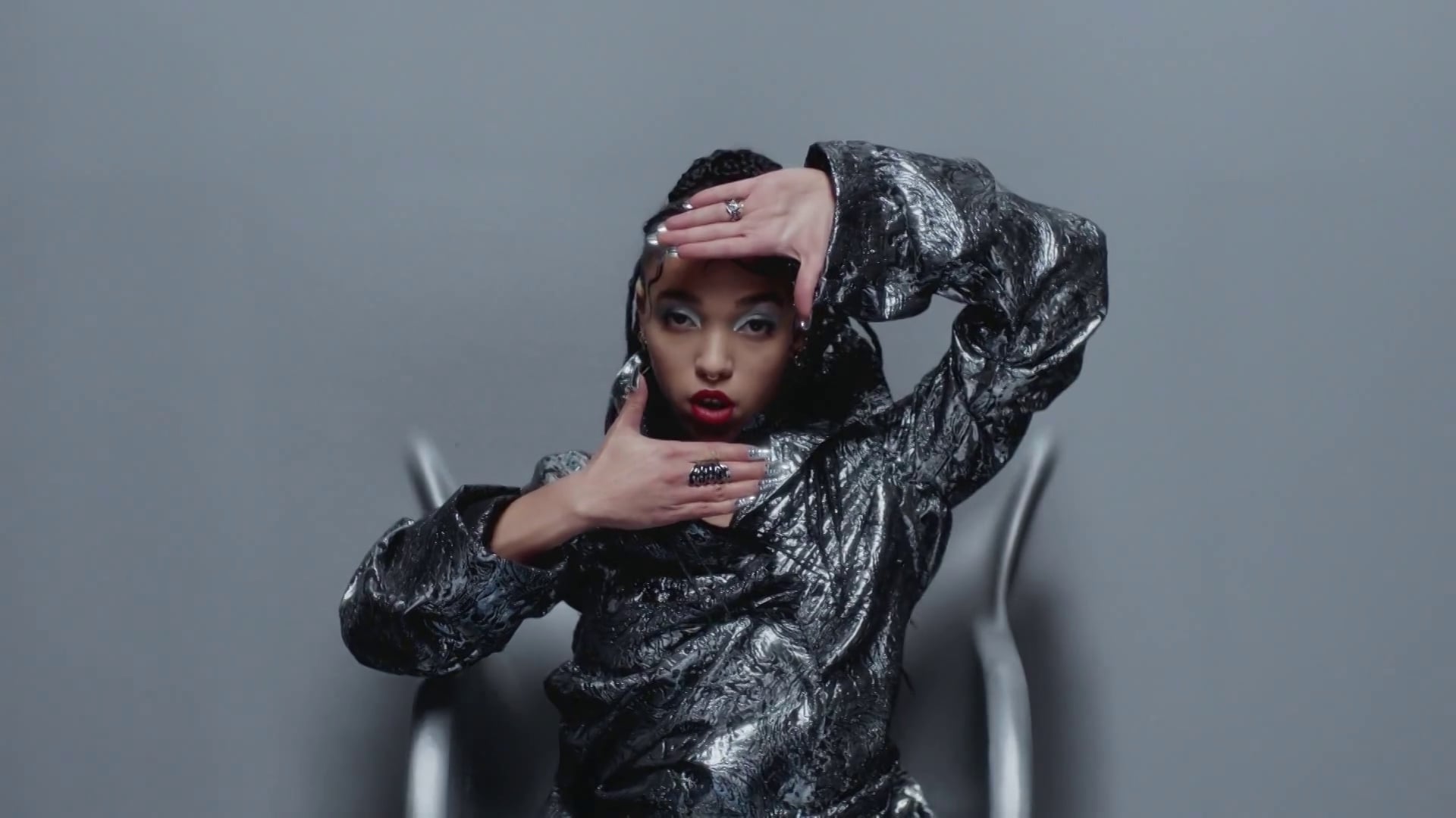 FKA Twigs - Glass & Patron On Vimeo