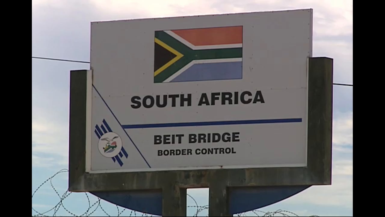 South Africa 2008 - VO - Cholera stalks Limpopo and Zimbabwe