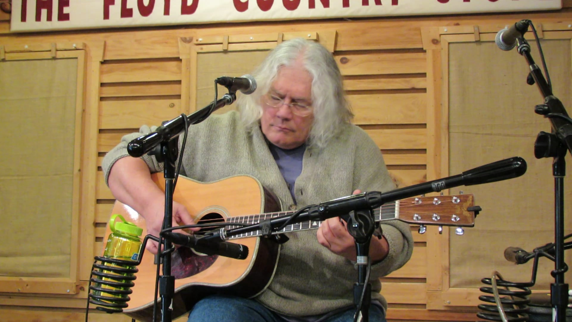 Promotional video thumbnail 1 for Ron Ireland