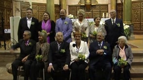 Vuit parelles celebren les noces d'or i argent 