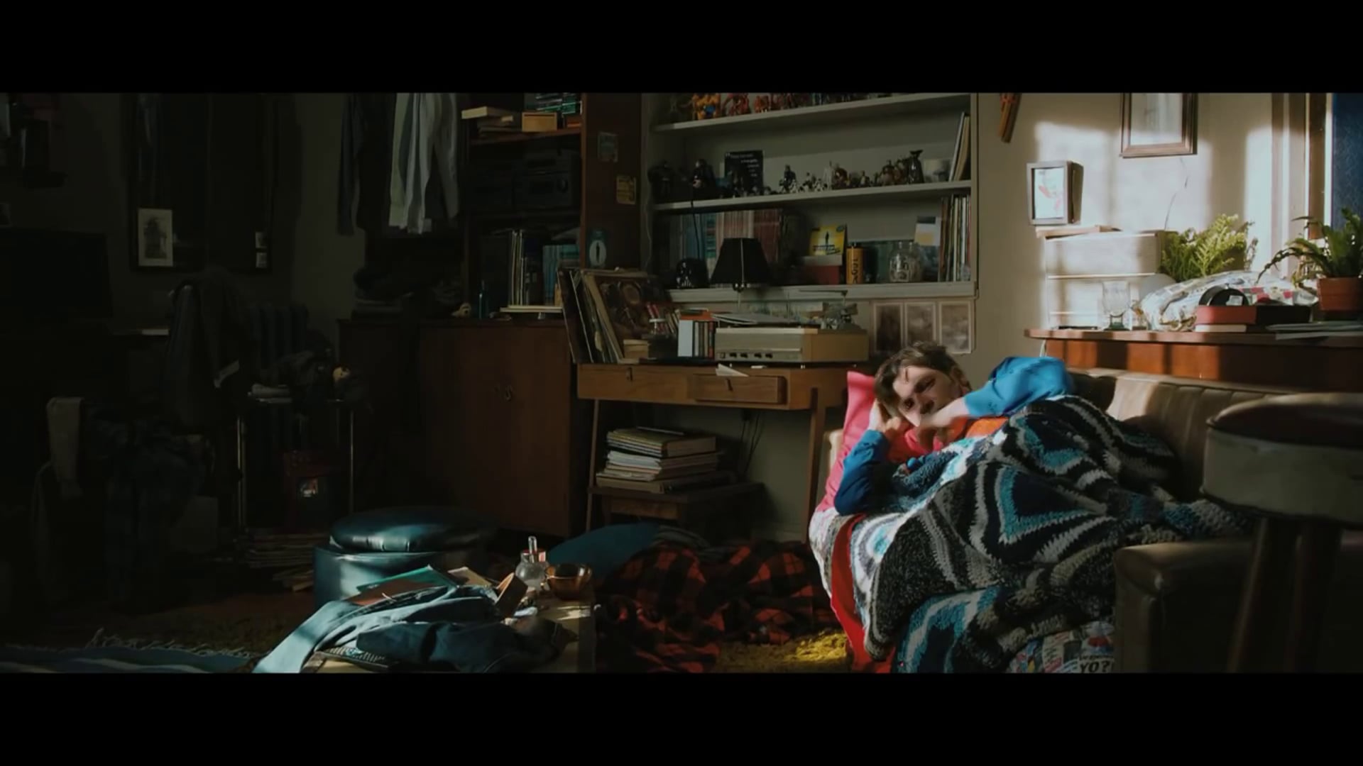 AMOR EN TIEMPOS DE SELFIES - TRAILER