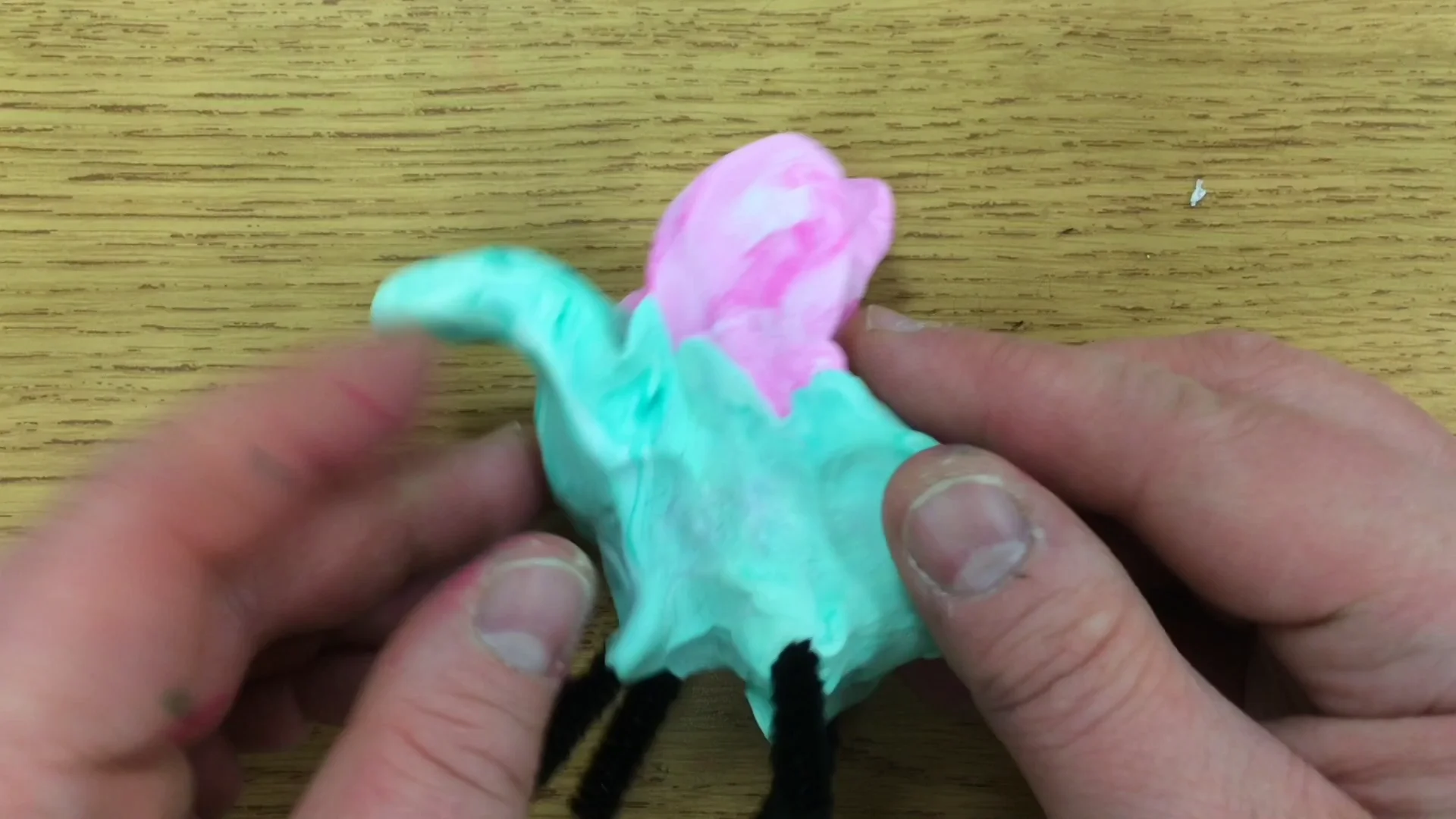 Making of a Dog from Crayola Model Magic 